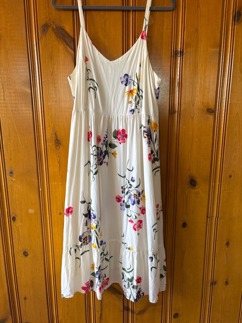 Floral sun dress Old Navy XL White with Colorful flowers
